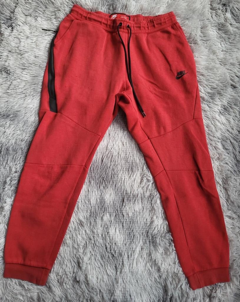 Nike Tech Fleece "Old Season" 2016 Rouge - Coupe Fuselée - L, Enlèvement ou Envoi, Rouge