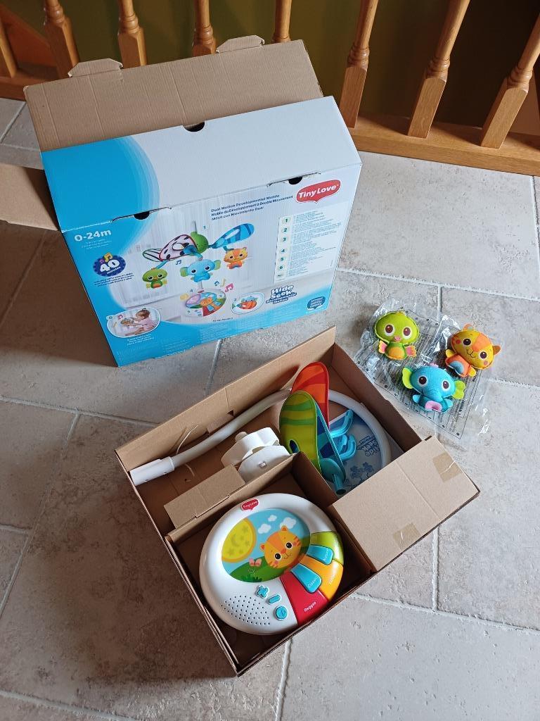 Mobile musical bébé Tiny Love, Ophalen, Zo goed als nieuw, Mobiel, Met geluid