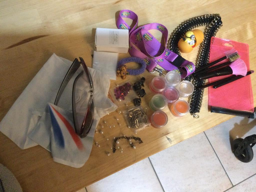 LOT DE DIVERS ACCESSOIRES, Antiquités & Art, Antiquités | Autres Antiquités, Enlèvement ou Envoi