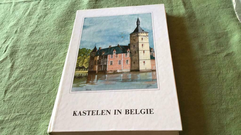 Châteaux de Belgique (n), Livres, Enlèvement ou Envoi, Comme neuf