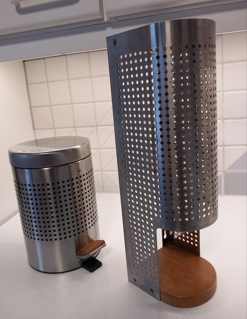Set pedaalemmer + reserverolhouder Brabantia Tiger inox/hout, Ophalen of Verzenden, Gebruikt, Zwart