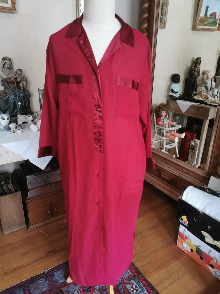Très belle chemise de nuit Pasiphae neuve, Enlèvement ou Envoi, Taille 42/44 (L)