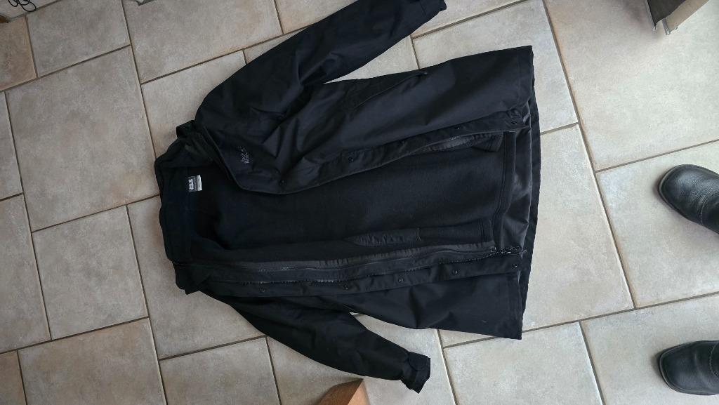 Warme winterjas dames Jack Wolfskin, Ophalen of Verzenden, Nieuw, Maat 42/44 (L), Zwart