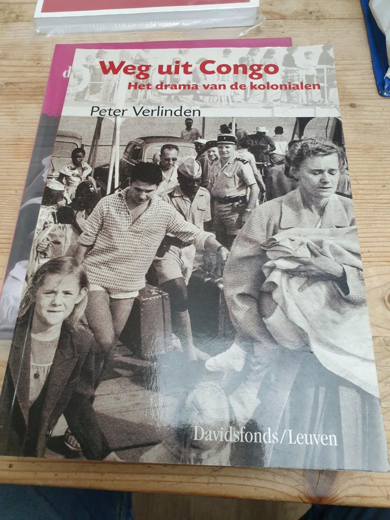 P. Verlinden - Weg uit Congo. CONGOBOEK, Enlèvement ou Envoi, Comme neuf, P. Verlinden
