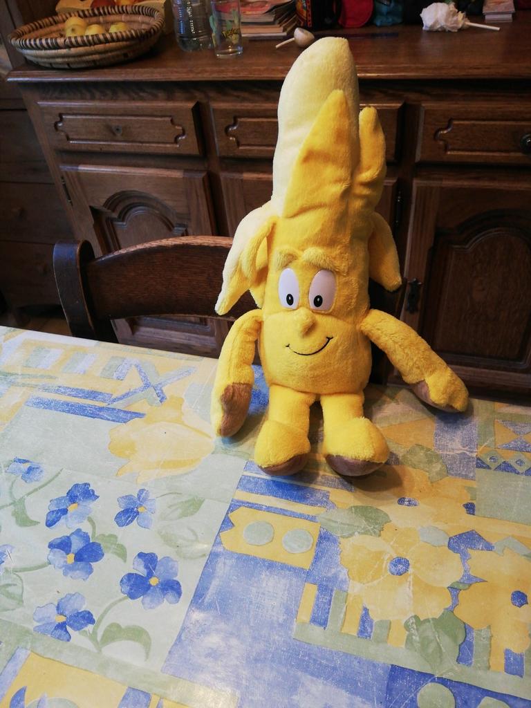 Peluche banane. Goodness gang. Neuve., Enlèvement ou Envoi, Comme neuf