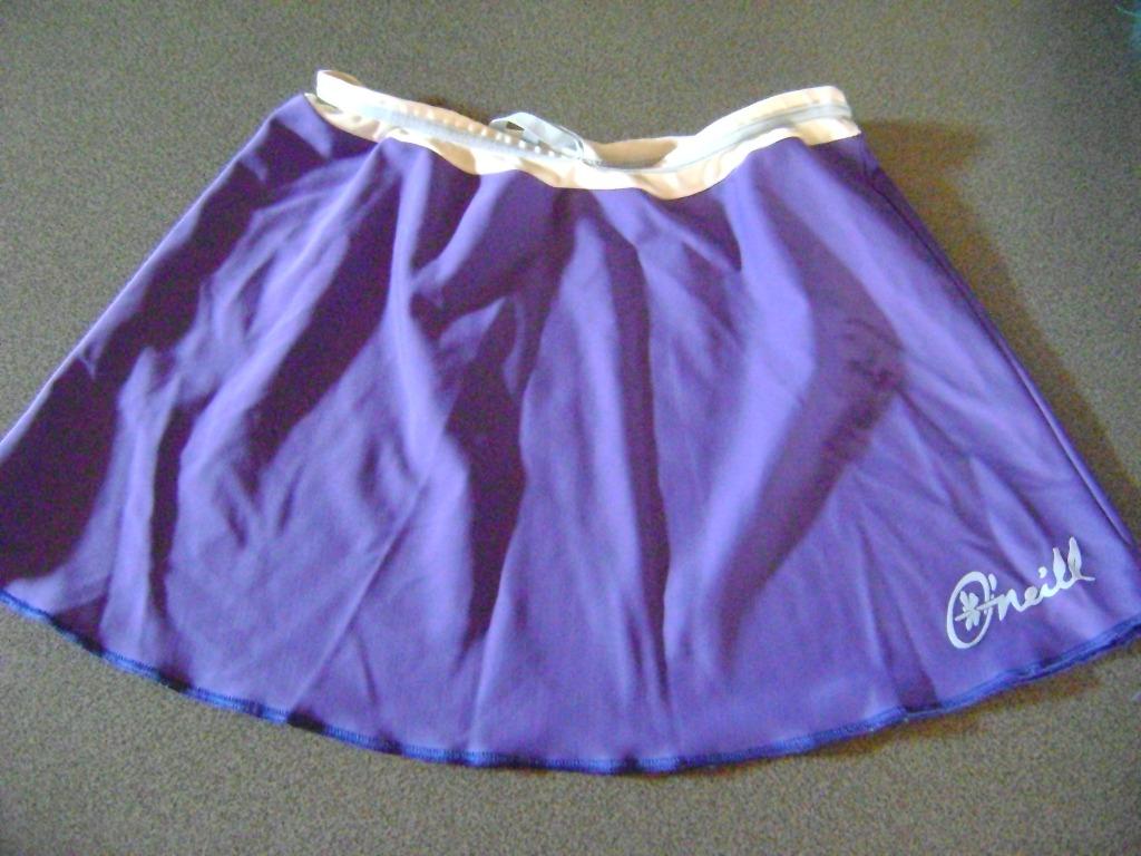 Jupe de bikini O'neill en taille 140, Enlèvement ou Envoi, O'neill, Comme neuf, Vêtements de sport ou Maillots de bain