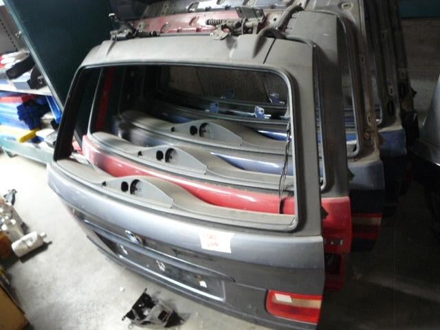 Hayon / coffre arrière / malle arrière Bmw E46 touring, Autos : Pièces & Accessoires, Arrière, Haillon arrière, Enlèvement, Utilisé