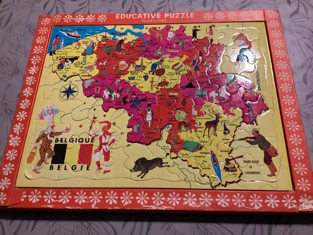 Puzzels 2 stuks, België en Europa jaren 70 Trotty, Ophalen of Verzenden
