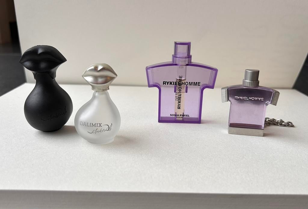 > 40 Miniatuur parfum flesjes, Verzamelen, Ophalen, Gebruikt, Miniatuur