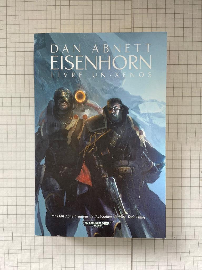 Roman Eisenhorn - Livre un : Xenos en français, Enlèvement ou Envoi, Comme neuf, Belgique