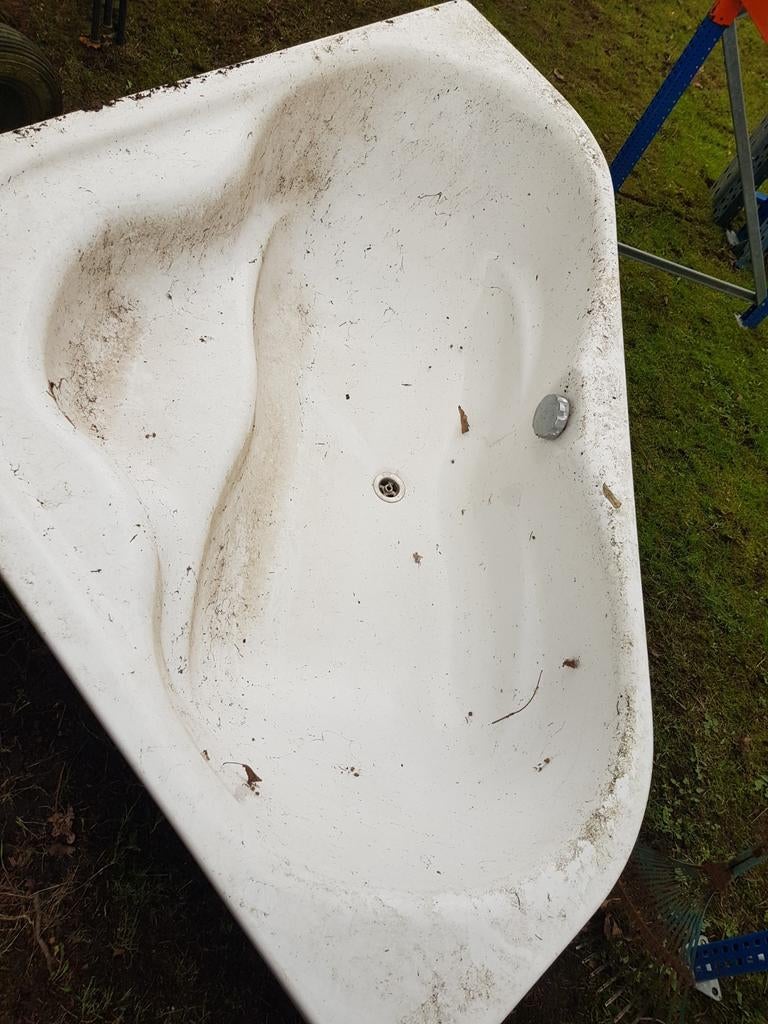 Bad kuip hoek ? grote formaat, Ophalen of Verzenden