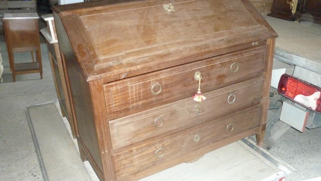 ANTIEKE GROOTE BUREAUCOMMODE IN EIK, Enlèvement
