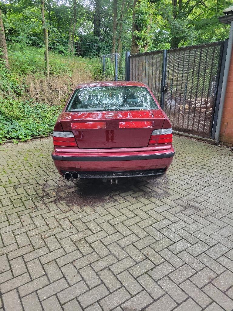 Coffre bmw e36, Enlèvement, Utilisé, BMW, Haillon arrière