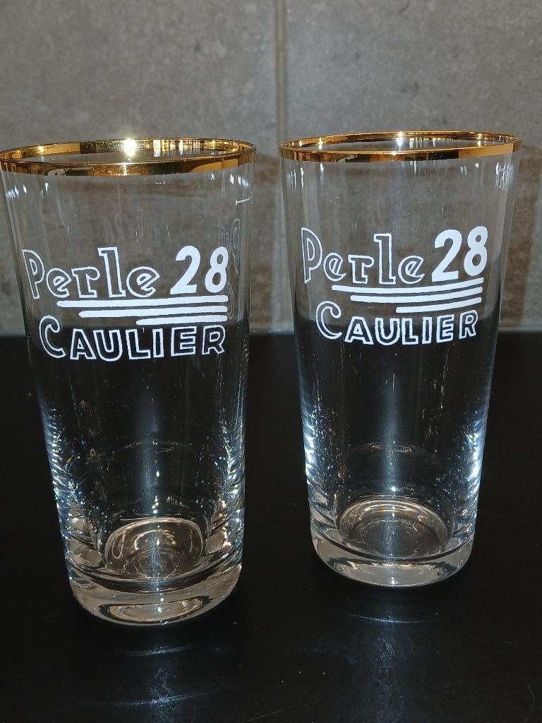 Twee oude PERLE 28 CAULIER-brillen in perfecte staat, Ophalen of Verzenden, Zo goed als nieuw, Glas of Glazen