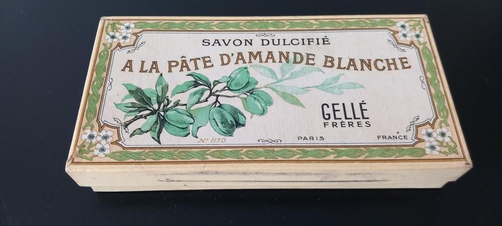 Ancienne boîte en carton Savon Gellé Frères, Collections, Enlèvement ou Envoi, Utilisé