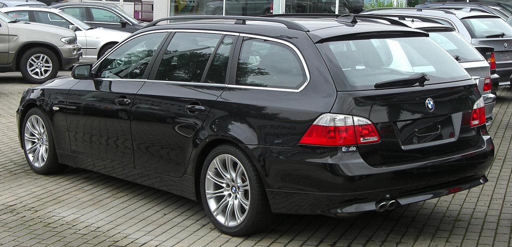 A louer barres de toit d'origine BMW 5 break E61, Enlèvement, Comme neuf