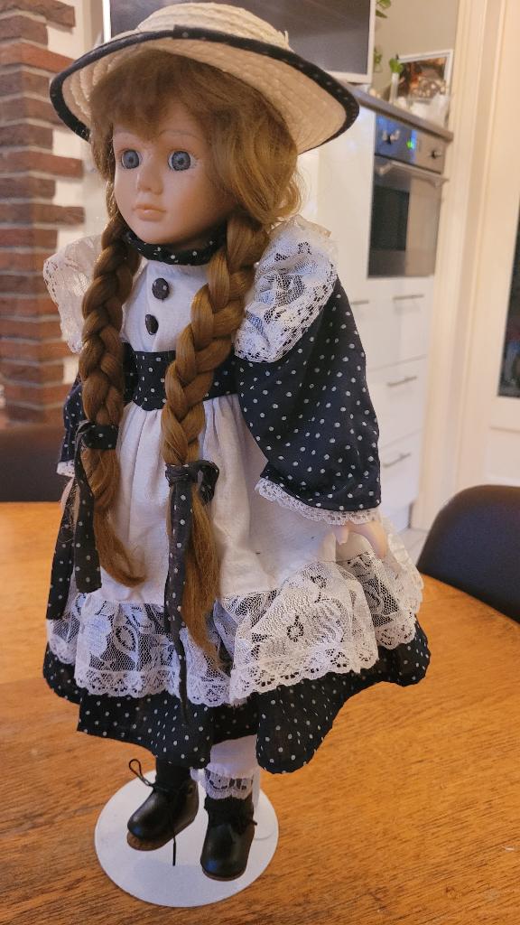 POUPEE VINTAGE, Collections, Enlèvement ou Envoi, Comme neuf, Poupée