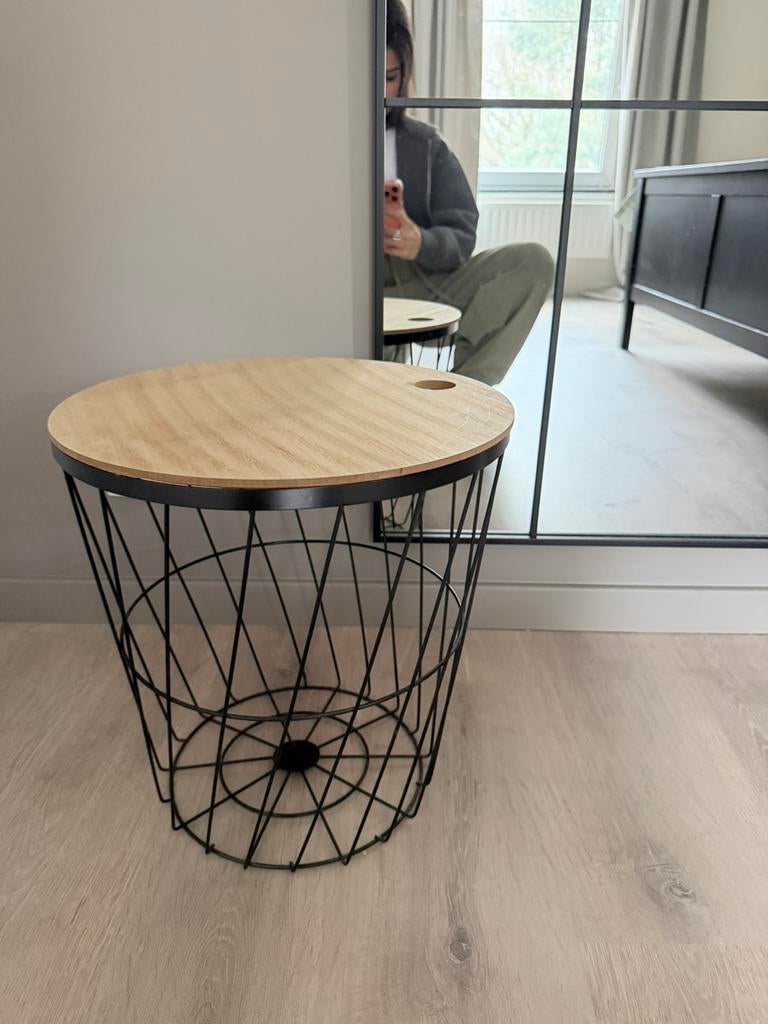 Petite table, Enlèvement, Comme neuf