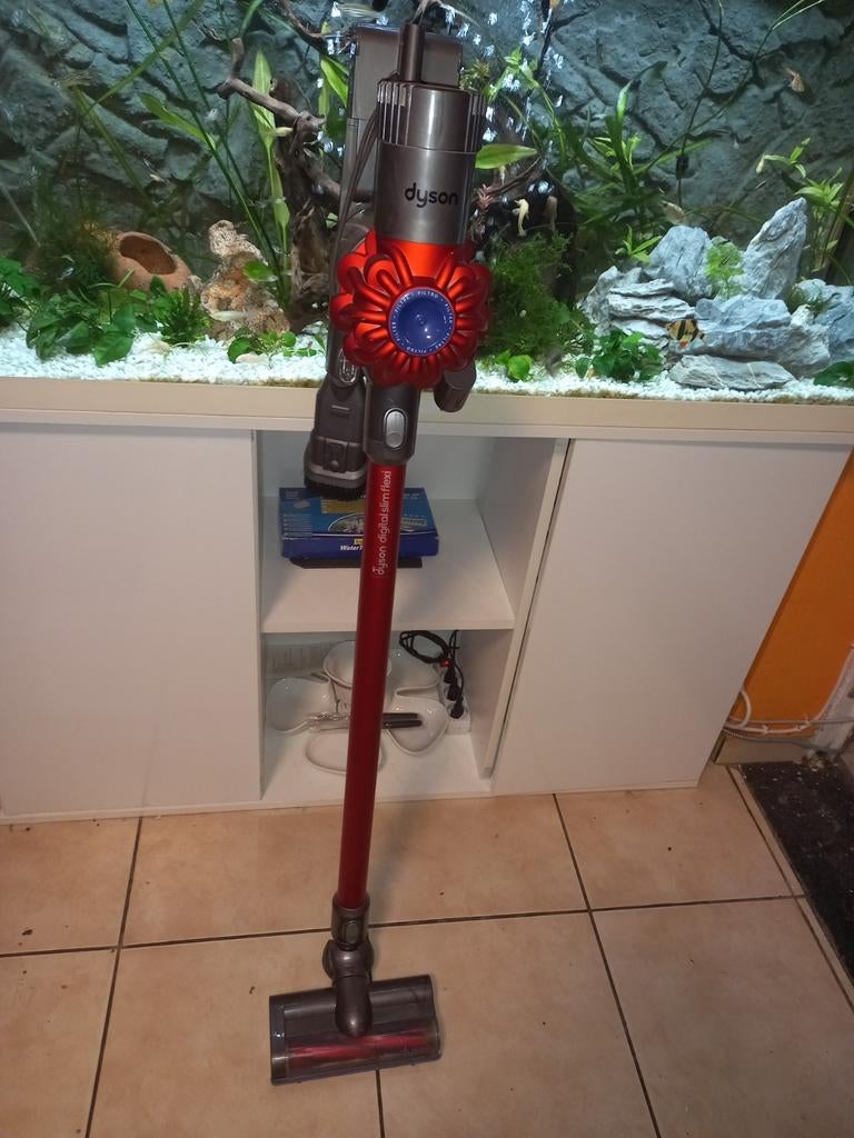 Dyson slim flexi complet avec support 2 embouts, Electroménager, Enlèvement ou Envoi, Utilisé, Réservoir, Aspirateur