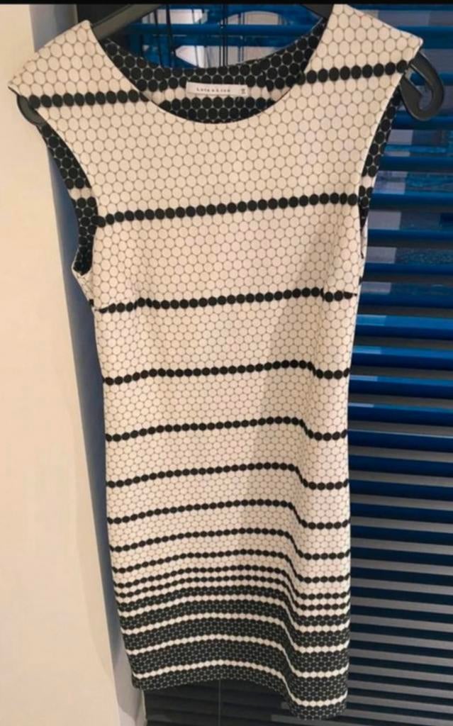 Zwart wit kleedje Lola &  liza - mt 38, Maat 38/40 (M), Lola & Liza, Wit, Ophalen of Verzenden