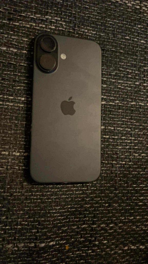 iPhone 16 zwart, Telecommunicatie, Mobiele telefoons | Apple iPhone, Ophalen, 97 %, Zwart, IPhone 16