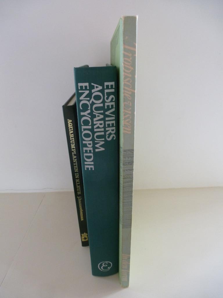 3 BOEKEN over AQUARIUM en tropische vissen, Boeken, Ophalen of Verzenden, Zo goed als nieuw, Vissen