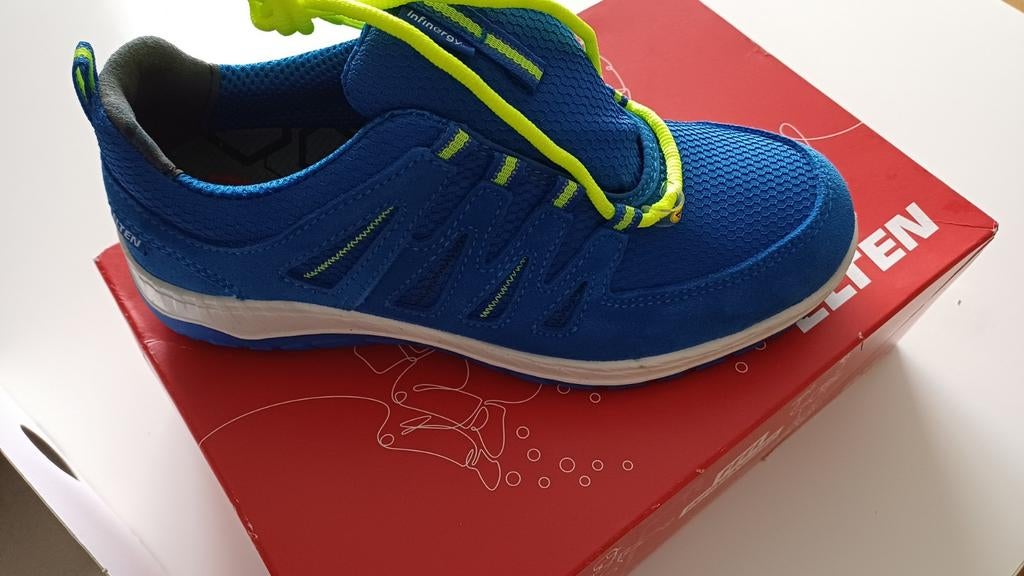 chaussures de sécurité Elten, Ophalen