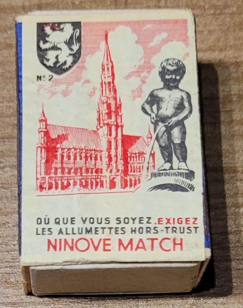 Oud luciferdoosje: Ninove Match, Verzamelen, Ophalen of Verzenden, Zo goed als nieuw, Luciferdoosjes of -merken