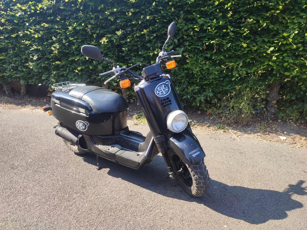 yamaha giggle 50 zwart, Motoren, Scooter, Particulier, 49 cc, 11 kW of minder