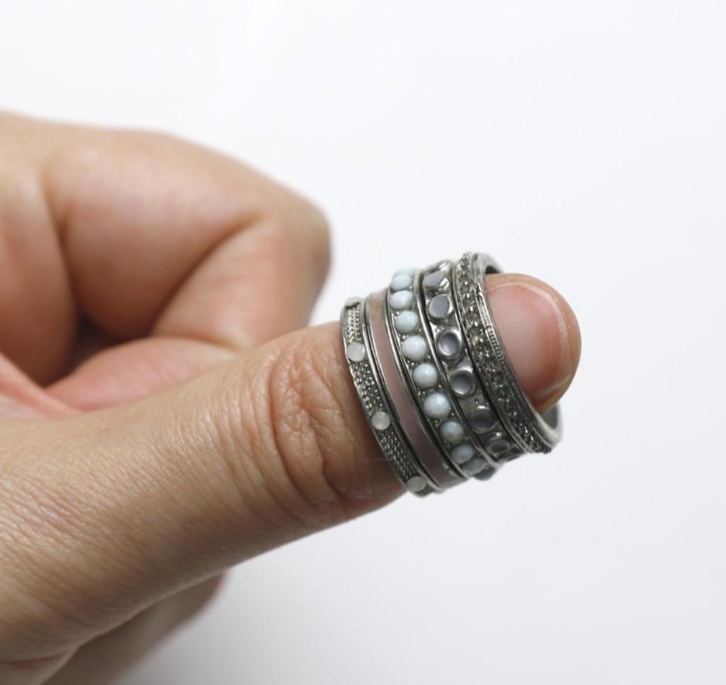 5 zilverkleurige ringen van Bershka, Verzenden