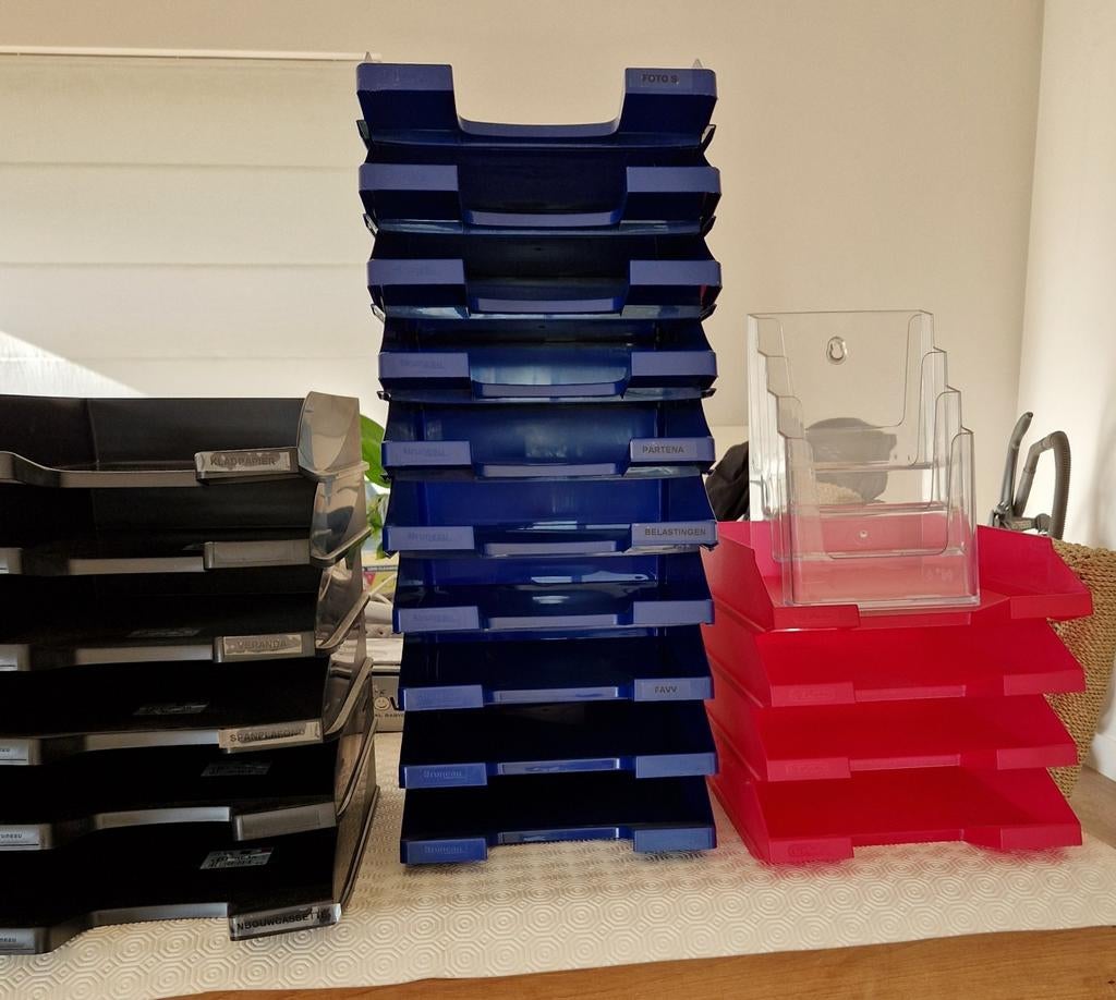 Sorteervakjes te koop in zeer goede staat, in totaal  23 st, Ophalen