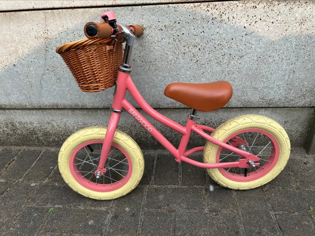 Banwood - Roze loopfiets. Perfecte staat, Kinderen en Baby's, Ophalen of Verzenden, Zo goed als nieuw, Loopfiets