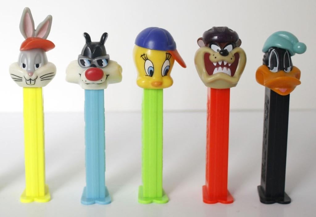 5 distributeurs PEZ Looney Tunes Sport - Série complète 1996, Enlèvement ou Envoi, Comme neuf