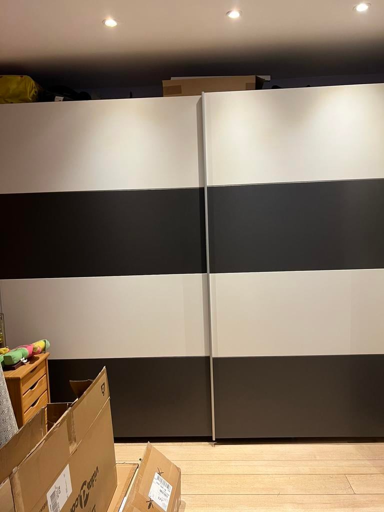 Kleren kast grotte, Ophalen of Verzenden, Zo goed als nieuw