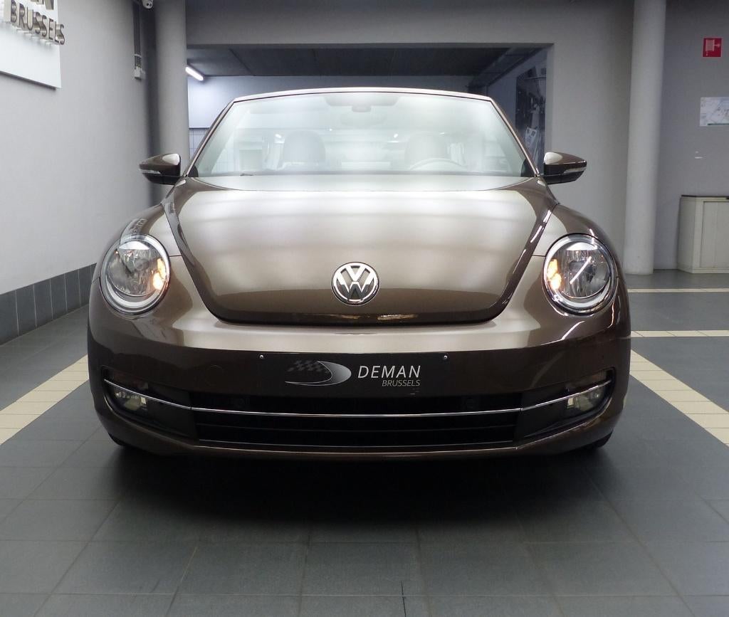 Volkswagen New Beetle metaalbruin Cab 1.2 TSI, Auto's, Voorwielaandrijving, Parkeersensor, Beetle (Kever), 4 cilinders