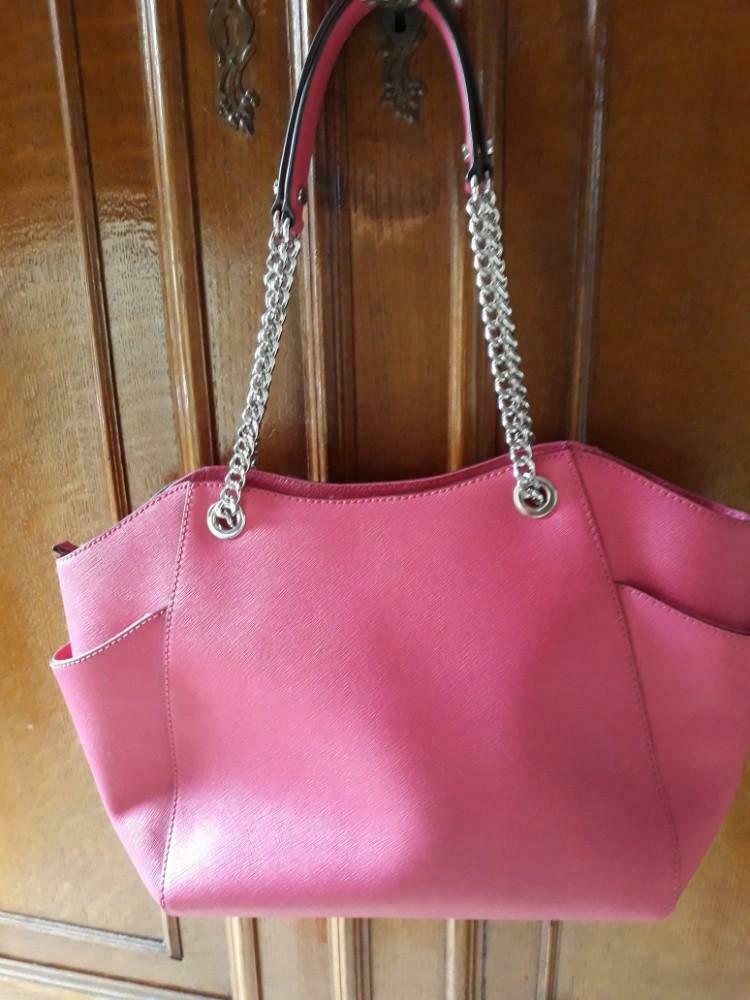 Michael Kors rose fushia, Enlèvement, Comme neuf