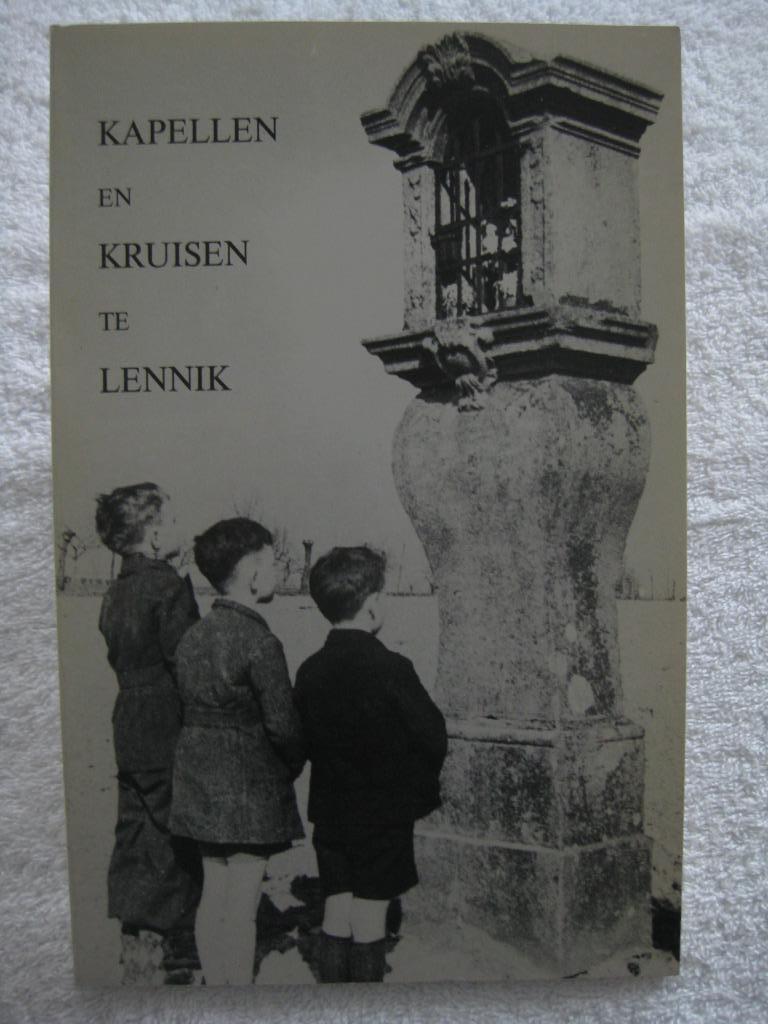 Lennik — klein religieus erfgoed - 1983, Boeken, Ophalen of Verzenden, Gelezen