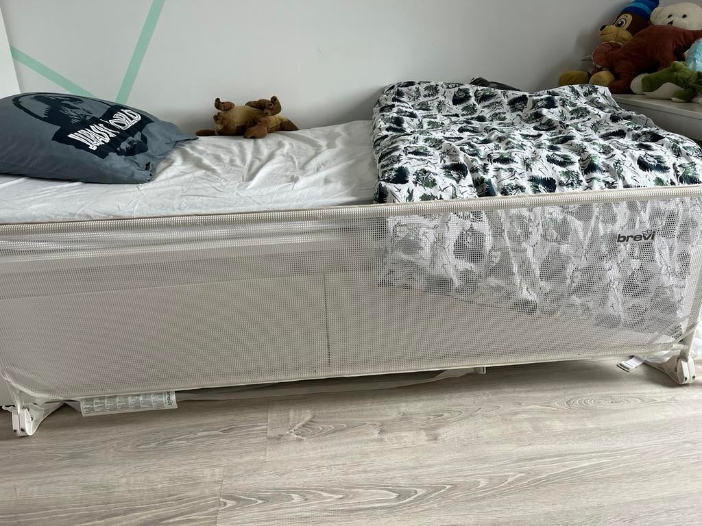 Bed zijsteun voor kinderbed👍, Kinderen en Baby's, Ophalen, Zo goed als nieuw