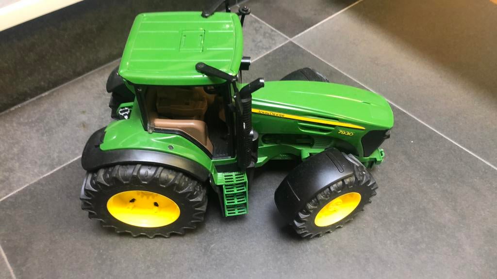Bruder John Deere 7930, Kinderen en Baby's, Speelgoed |Speelgoedvoertuigen, Ophalen, Gebruikt