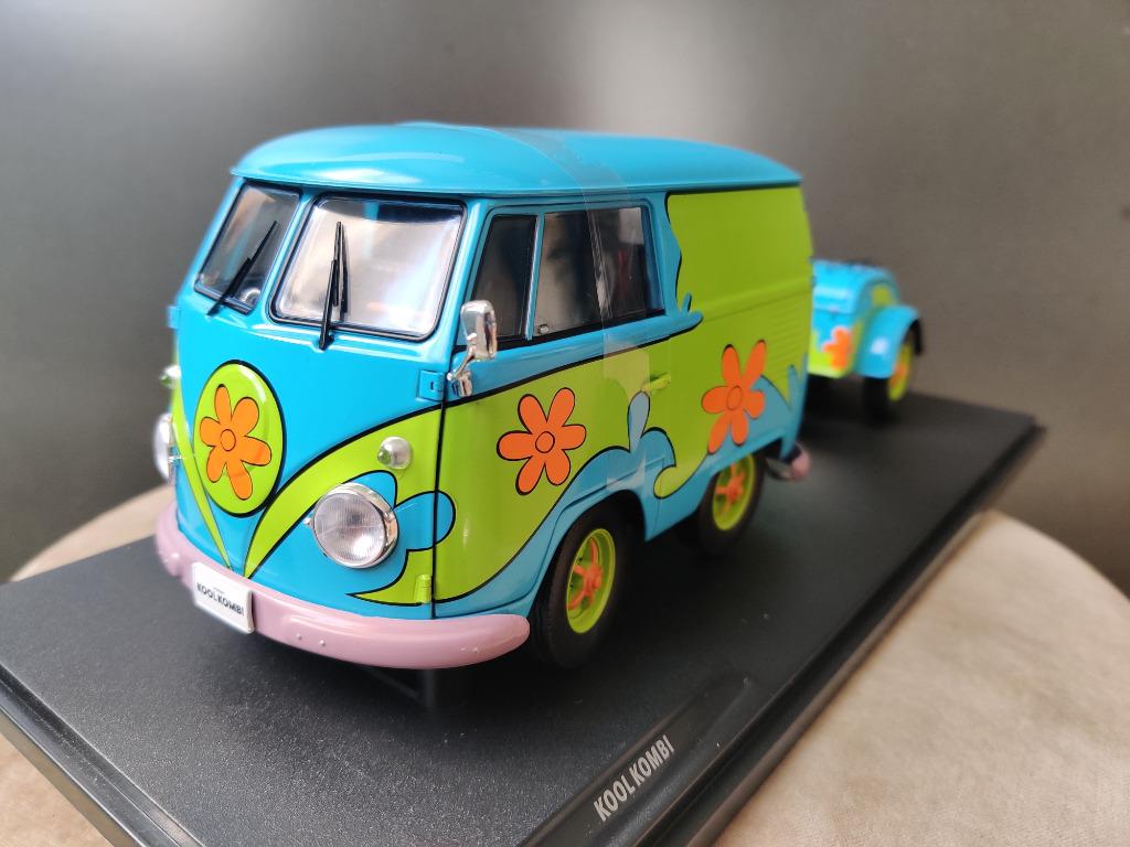 Volkswagen Kool kombi Flower power 1:18 Solido neuf., Hobby en Vrije tijd, Ophalen of Verzenden, Nieuw, Auto, Solido