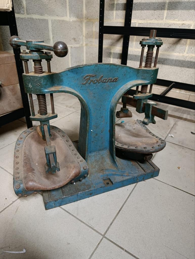 Ancienne presse de cordonnier Frobana 😍, Enlèvement ou Envoi