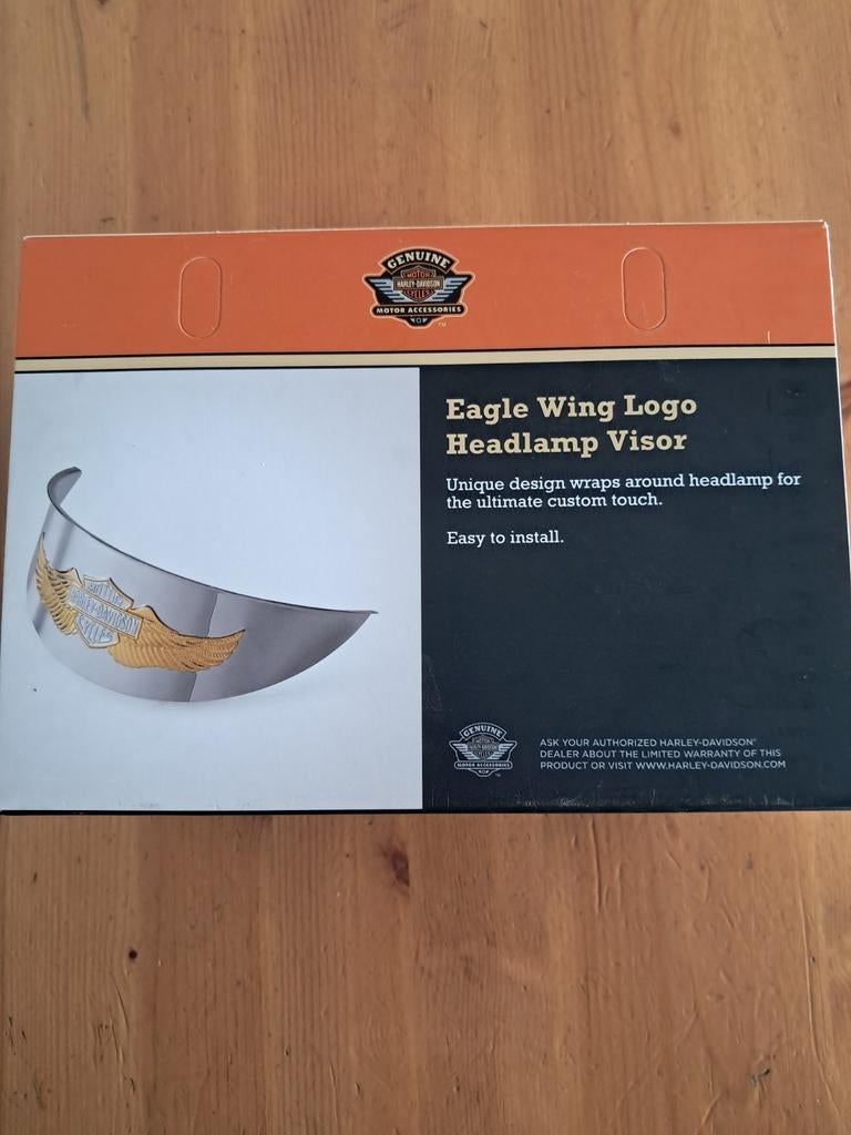 Eagle wing logo headlamp visor OEM HD 67791-91T, Enlèvement ou Envoi, Neuf