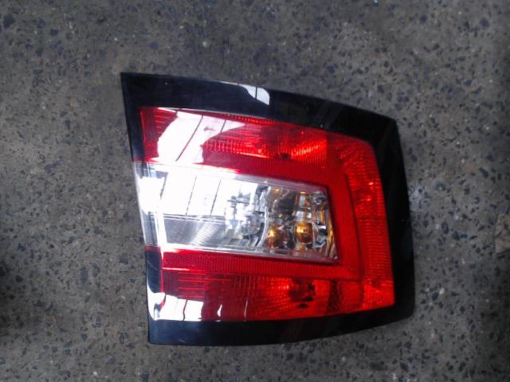 Feu arrière droit Skoda Fabia 3 2014-2019 LP/14653, Ophalen, Gebruikt, Skoda