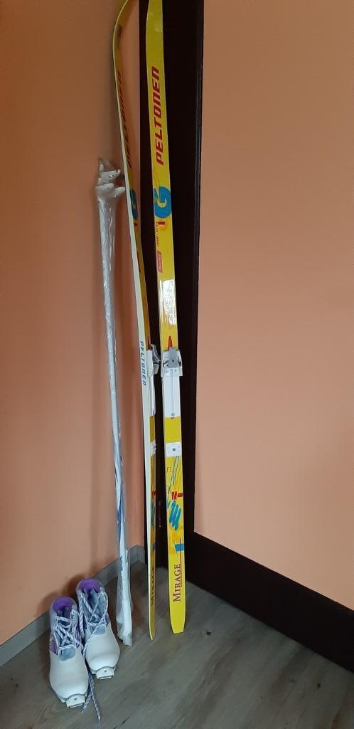 Langlaufski's,schoenen en sticks, Ophalen, Schoenen, Nieuw, 180 cm of meer