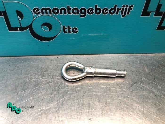 Crochet de remorquage avant d'un Opel Meriva (Meriva 03-) (Z, -, Opel, 3 mois de garantie, Utilisé