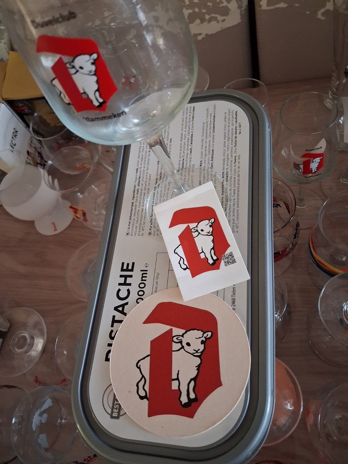 Duvel T lammeke sticker en bierkaartje, Verzamelen, Biermerken, Ophalen of Verzenden, Duvel
