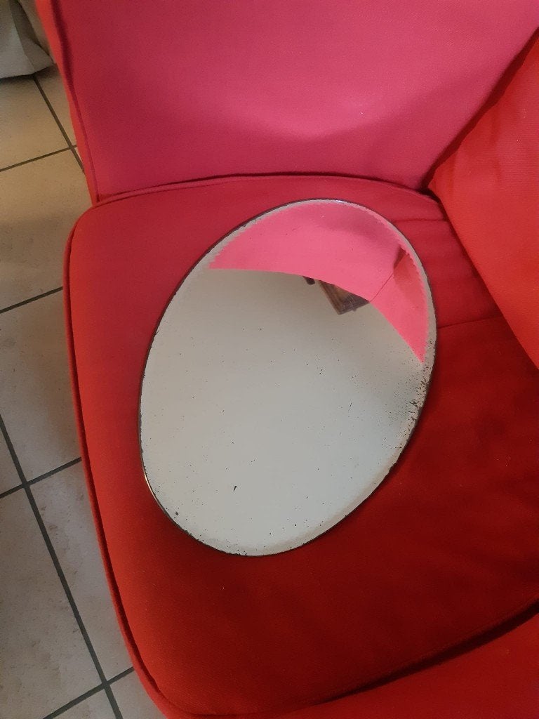 Gratuit : Miroir vintage ovale 27X41 cm - piqué par endroits, Maison & Meubles, Enlèvement, Ovale