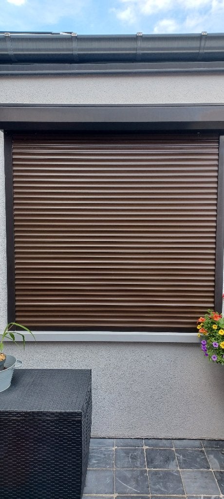 Volet, Bricolage & Construction, Volets, Fonctionnement électrique, Utilisé, 100 à 150 cm, Brun