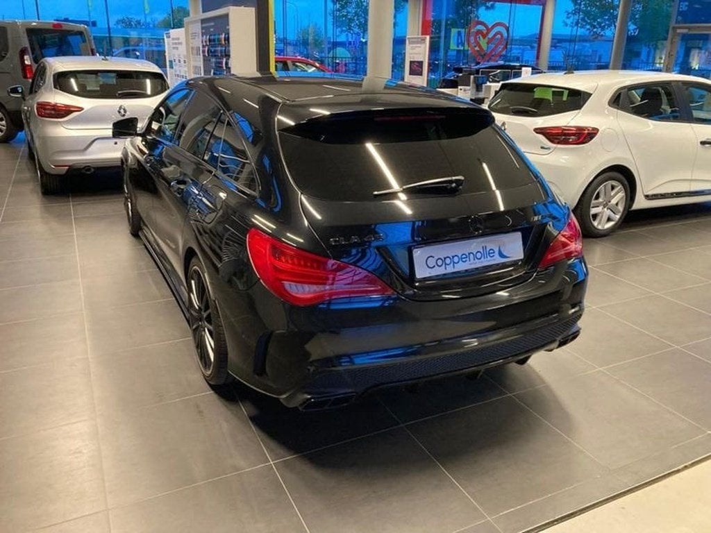 Mercedes-Benz AMG GT Mercedes-Benz CLA 245 G AMG shooting b, Autos, https://public.car-pass.be/vhr/6316e857-a8d1-445a-af12-83da1196f237