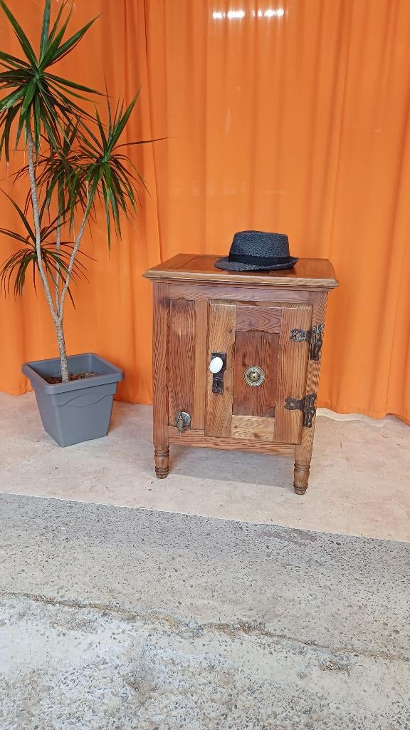 Vintage vintage bistromeubilair oude koelbox, Antiek en Kunst, Curiosa en Brocante, Ophalen
